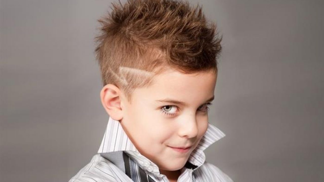83 cortes de cabelo infantil masculino para voltar das férias em 2023