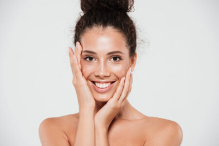 Dermaplaning: Como Funciona e quais os Benefícios?