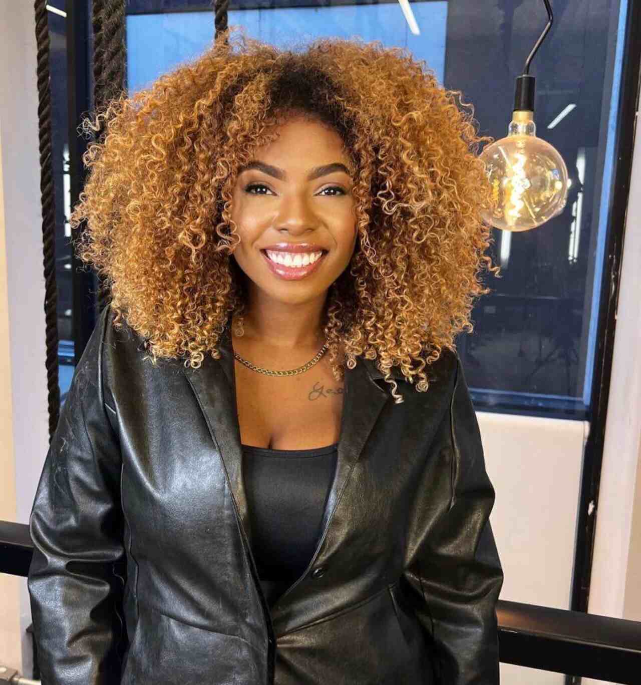 Cores de Cabelo para Morena Escura: Combina Muito!