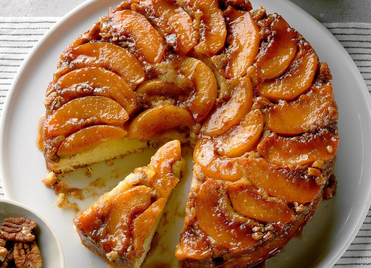 Torte de pêssego caramelizado