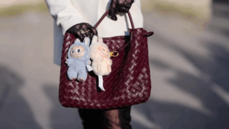 Labubu: Como aderir o bichinho fofo na moda Labubu: Como aderir o bichinho fofo na moda