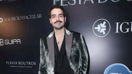 Confira looks dos famosos na festa do apresentador João Silva Confira looks dos famosos na festa do apresentador João Silva