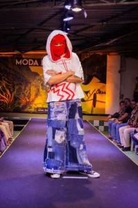 Moda e Transformação: Criatividade da Periferia Sobe à Passarela